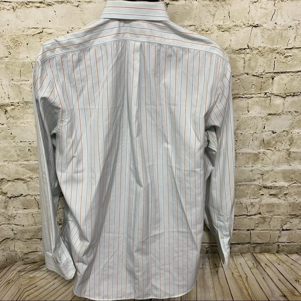 Banana Republic Blue Striped Classic Fit Button Up